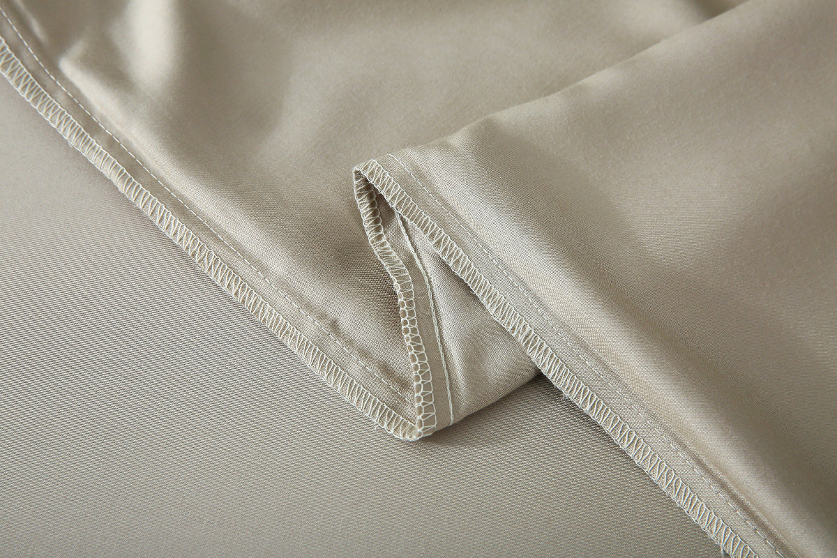 תפירה של מצעי במבוק מקרוב ninnoa