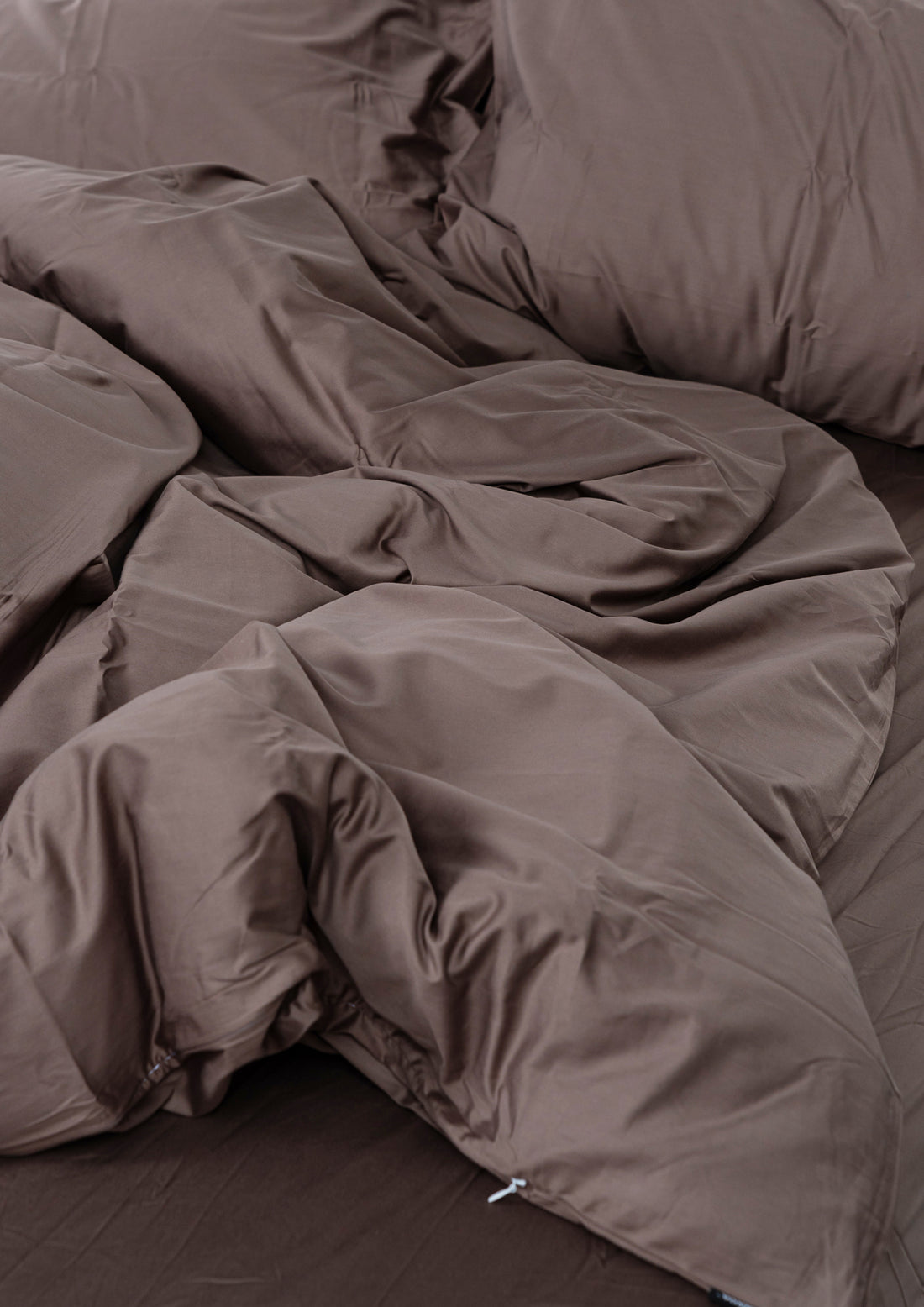 מצעים 100% כותנה סאטן בצבע קציפת קקאו