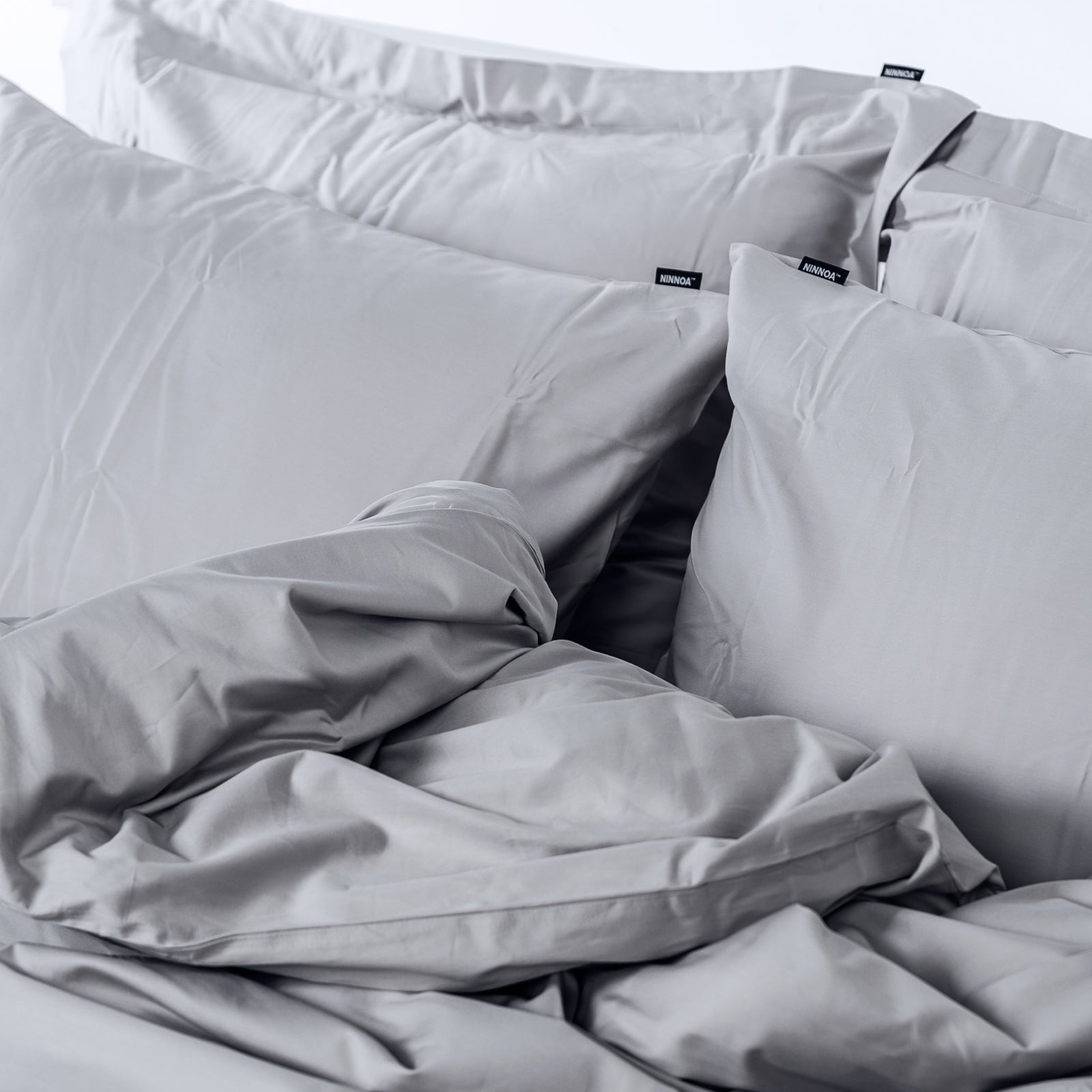 מצעים 100% כותנה סאטן בצבע אפור בהיר