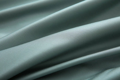 בד במבוק סאטן בצבע ירוק