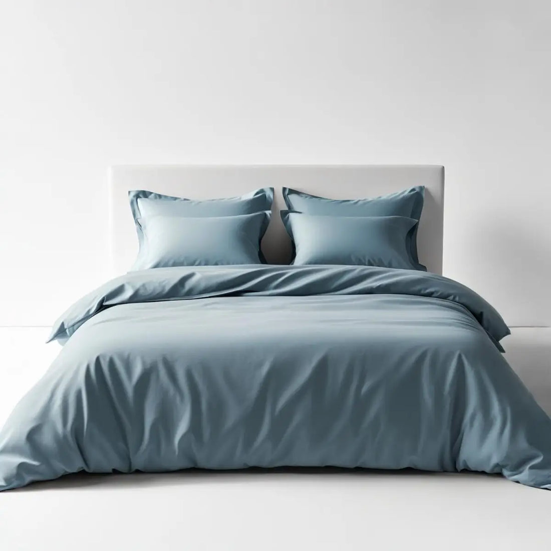 מצעים 100% כותנה סאטן בצבע כחול בהיר מעושן