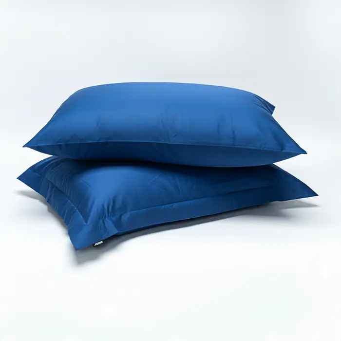 ציפיות לכרית בצבע כחול רויאל עשויות כותנה סאטן